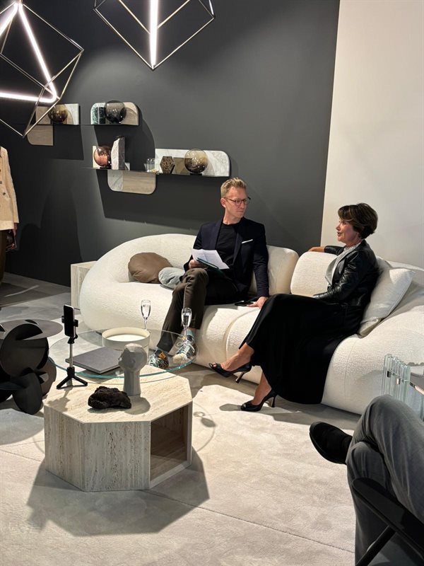 88bea5b7-65c9-45e3-ad08-31eb14baa395