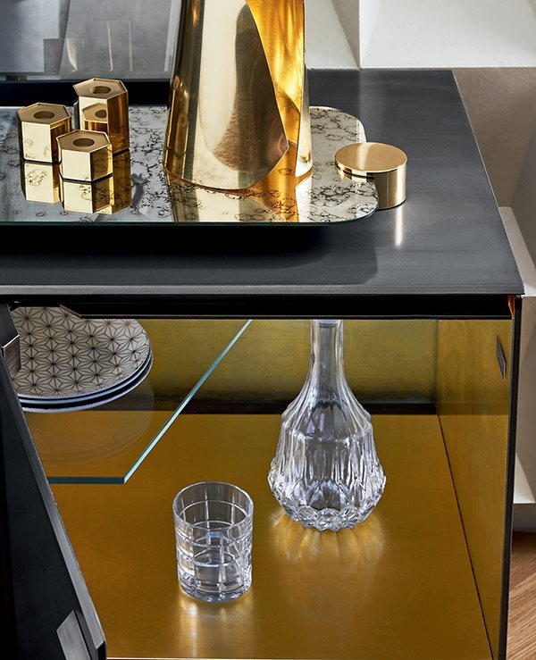 gallottiradice_accessori_candle-holder-hexagonal_gallery_2_small
