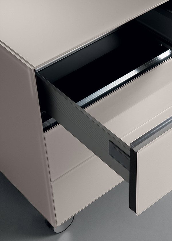 gallottiradice_cassettiere_air-drawer-3_gallery_2_preview(0)